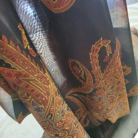 Paisley Printed See Through Cover Up Shawl RAW Hem - Picture 8 of 8